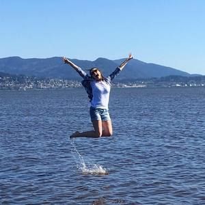 Meet your Posher, Claire